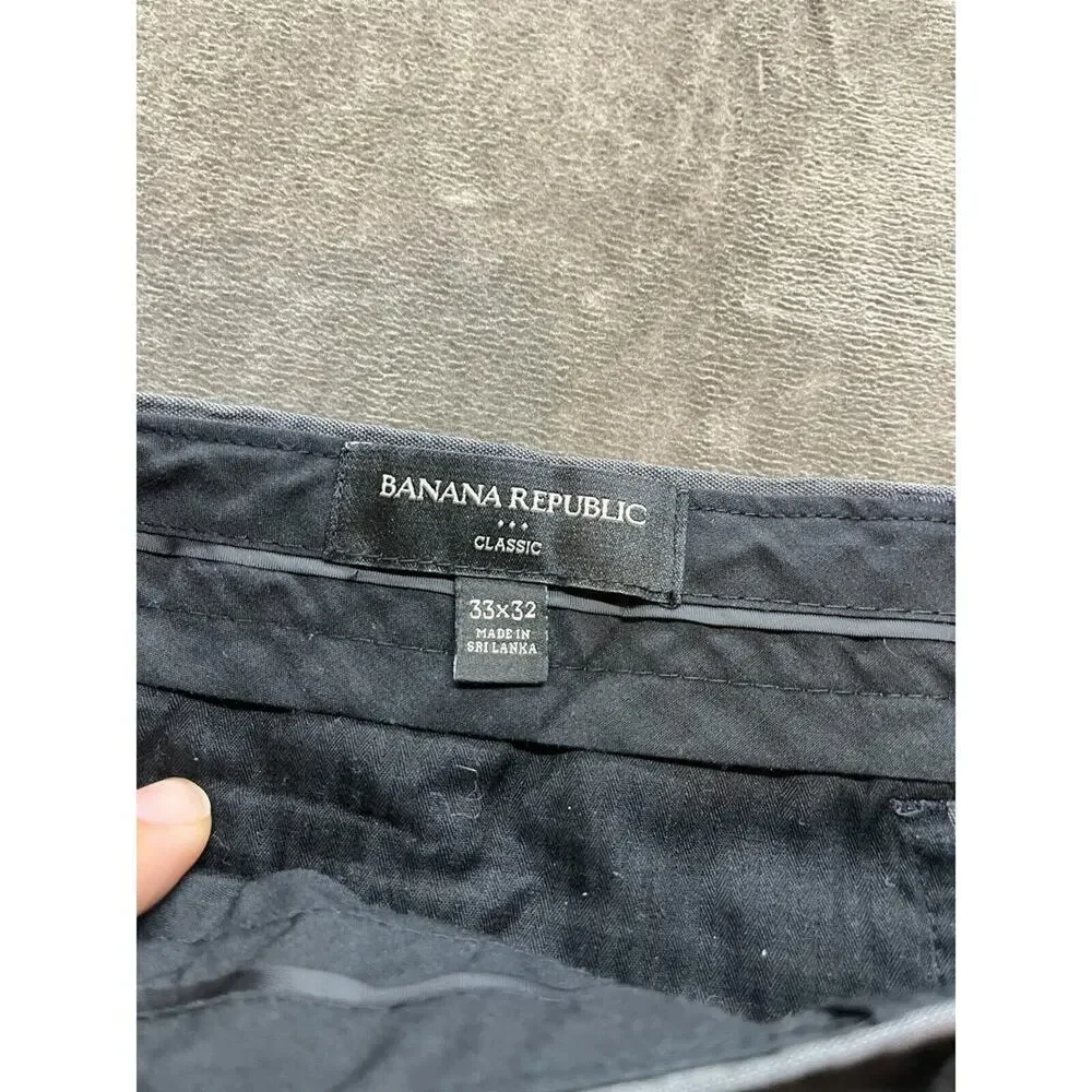 Banana Republic‎ Men's Chino Pants Classic Fit Size 33x32 Grey Flat Front